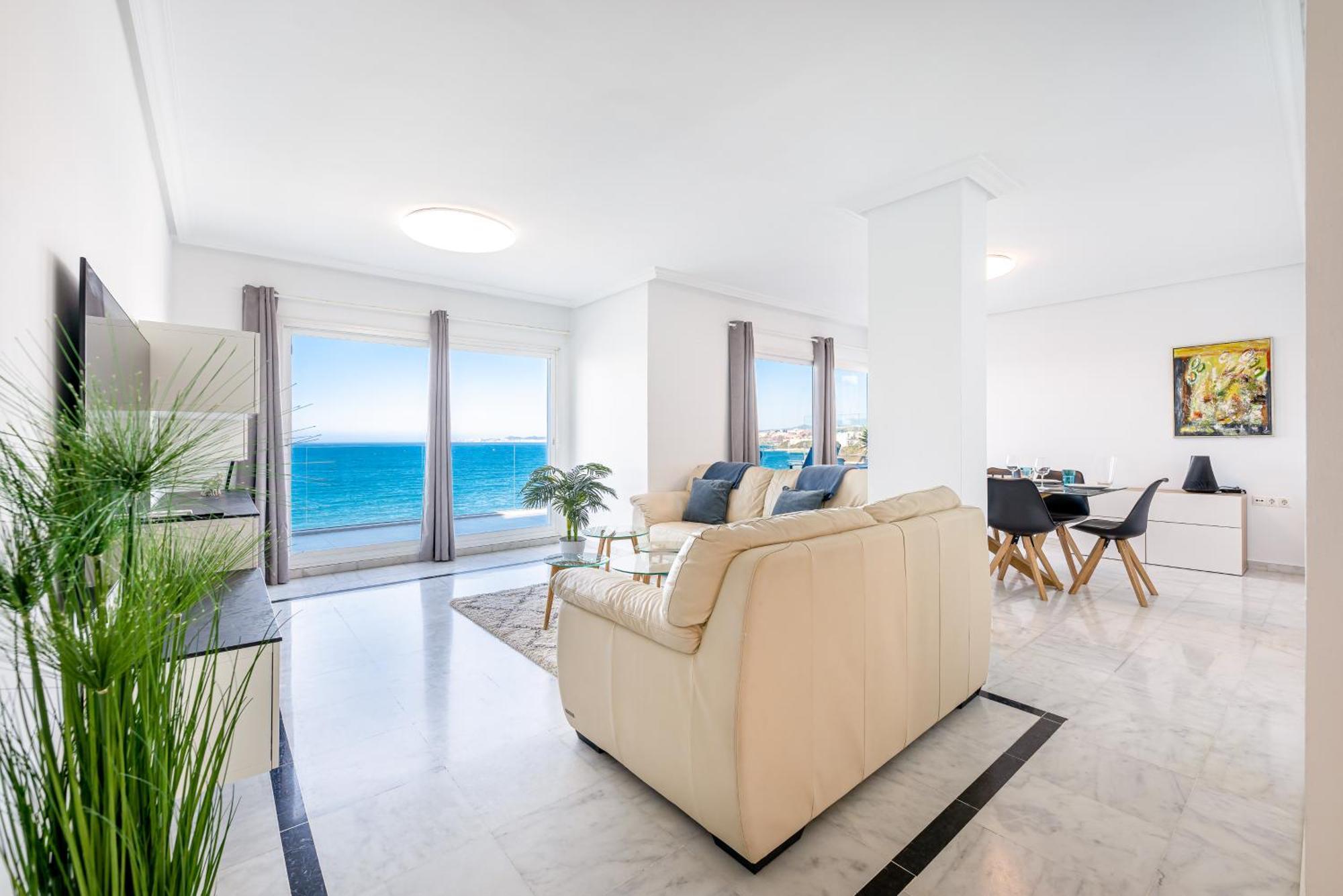 Keywise Beachhouse Oceanblue เบนัลมาเดนา ภายนอก รูปภาพ